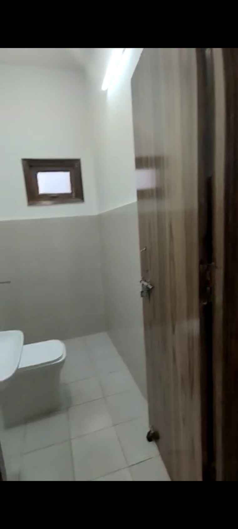 Bathroom, arttech-maulshree-heights 3.5 Bedroom 980 Sq.Ft. Apartment In Sector 84 Faridabad 8702303
