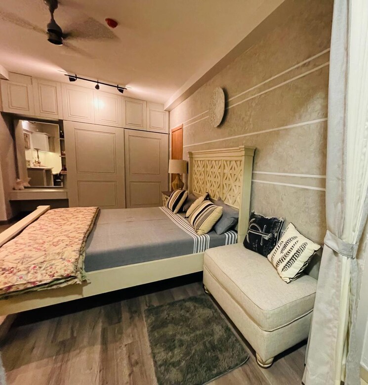 Living Room, bhartiya-nikoo-homes-phase-2 4 Bedroom 2800 Sq.Ft. Penthouse In Thanisandra Main Road Bangalore 8702228