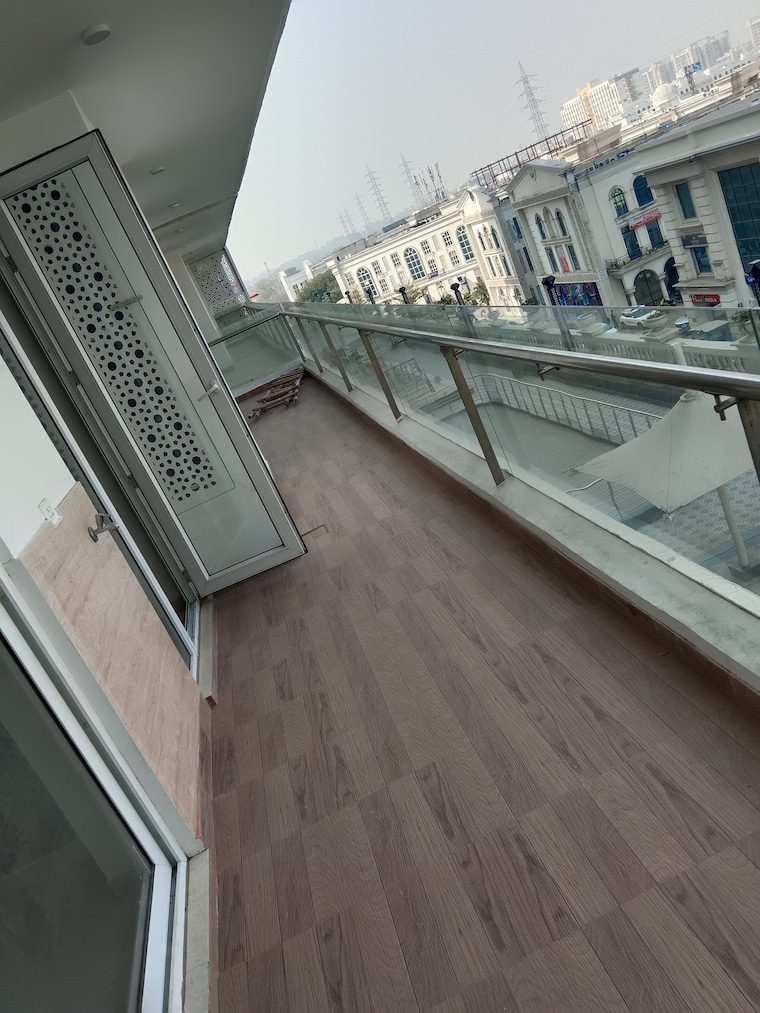 Balcony, sector 79 3 Bedroom 1985 Sq.Ft. Apartment In Sector 79 Faridabad 8702254