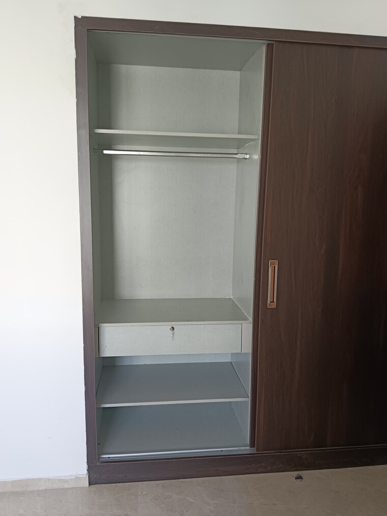 undefined, sector 79 3 Bedroom 1985 Sq.Ft. Apartment In Sector 79 Faridabad 8702254