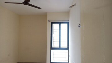 Room in 2 BHK Apartment at Sarang Nanded City, Sinhagad – for Rent