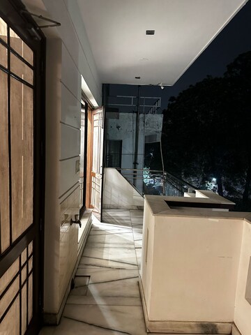 Balcony in 2.5 BHK Apartment at MRG Ultimus, Sector 90 – for Rent