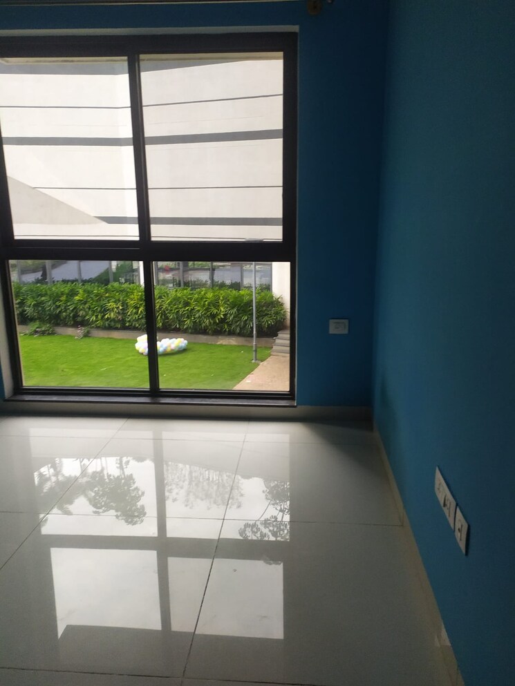 Room, snn-raj-etternia 3 Bedroom 1810 Sq.Ft. Apartment In Haralur Road Bangalore 8702291