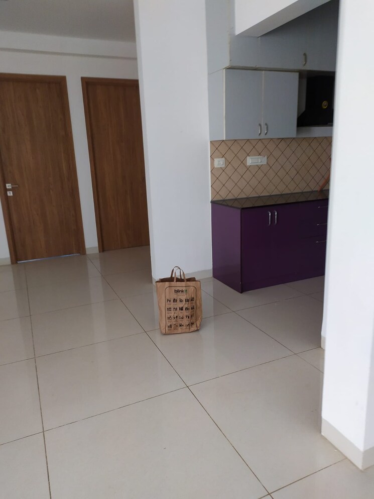 Bathroom, snn-raj-etternia 3 Bedroom 1810 Sq.Ft. Apartment In Haralur Road Bangalore 8702291