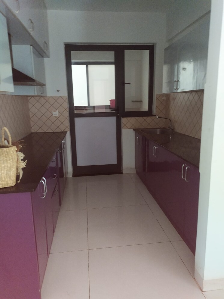Kitchen, snn-raj-etternia 3 Bedroom 1810 Sq.Ft. Apartment In Haralur Road Bangalore 8702291