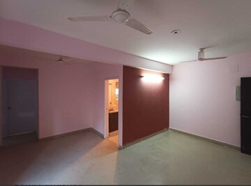 Room in 3 BHK Apartment at Sare Home, Sector 92 – for Rent