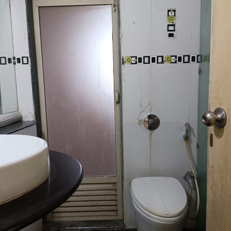 Bathroom, nahar-amrit-shakti 2 Bedroom 1049 Sq.Ft. Apartment In Chandivali Mumbai 8702301