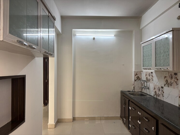 Kitchen, madhapur 3 Bedroom 1800 Sq.Ft. Builder Floor In Madhapur Hyderabad 8702310