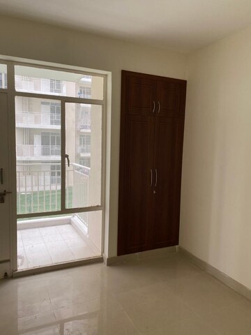 Room in 2 BHK Apartment at Shree Vardhman Green Court, Sector 90 – for Rent