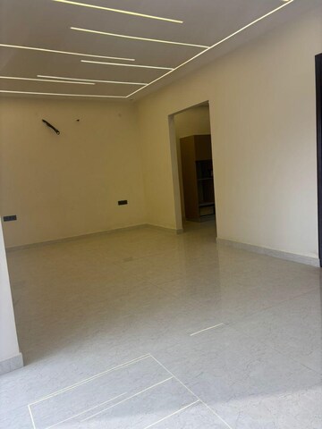 Room in 5 BHK Independent House at Mussoorie Road – for Sale