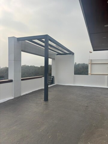 Room in 5 BHK Independent House at Mussoorie Road – for Sale