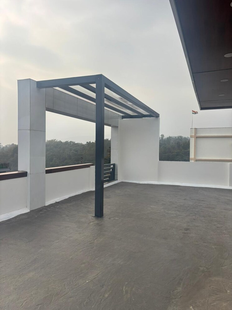 Room, mussoorie road 5 Bedroom 205 Sq.Yd. Independent House In Mussoorie Road Dehradun 8702308