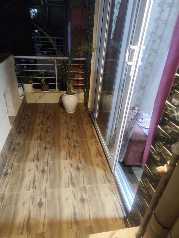 Balcony, unitech-fresco 3.5 Bedroom 1850 Sq.Ft. Apartment In Sector 50 Gurgaon 8702346