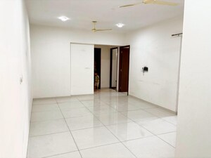 Room in 3 BHK Apartment at Shapoorji Pallonji Joyville Phase 2, Sector 102 – for Rent