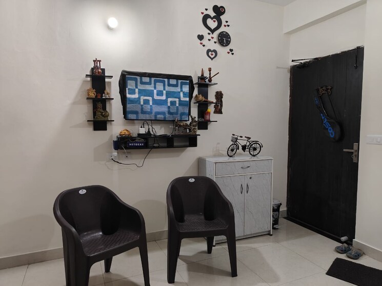 Master Bedroom, signature-global-the-roselia 2 Bedroom 800 Sq.Ft. Apartment In Sector 95a Gurgaon 8702368