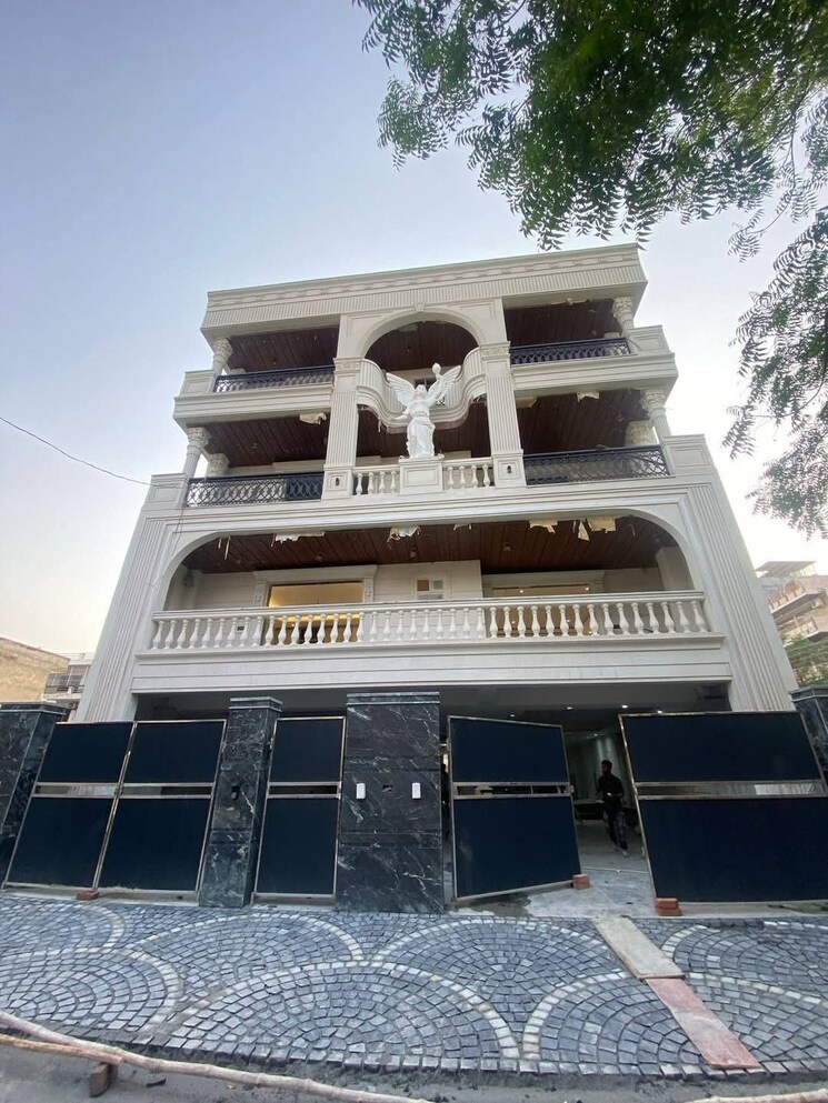 Exterior View, srishti-greenfield-homes 4 Bedroom 3500 Sq.Ft. Builder Floor In Green Fields Colony Faridabad 8702366