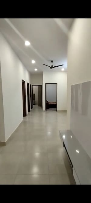 Room in 3.5 BHK Apartment at Arttech Maulshree Heights, Sector 84 – for Sale