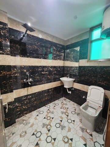 Attached Bathroom in 3 BHK Apartment at Chattarpur – for Rent
