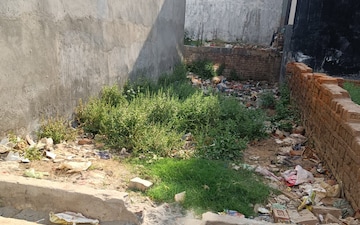 Plot For Sale in Sector 20
