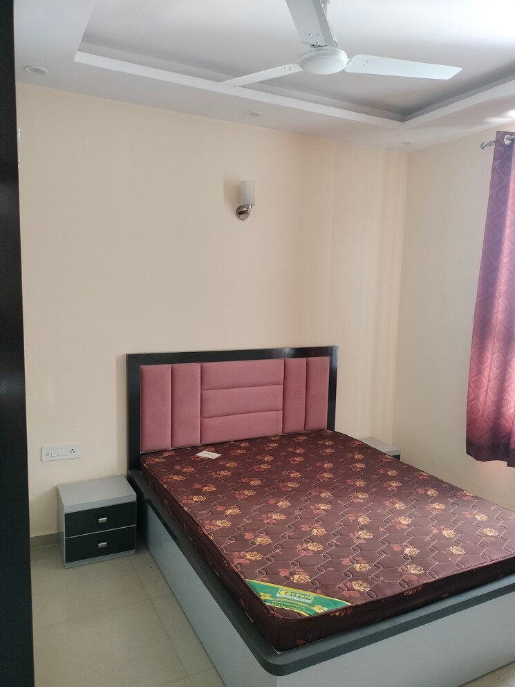 Bedroom, omaxe-the-palace 3 Bedroom 1550 Sq.Ft. Apartment In Gomti Nagar Lucknow 8702501