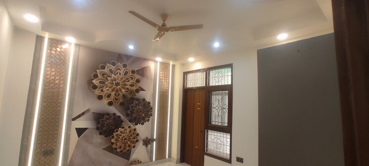 Living Room, smart-lane 5 Bedroom 175 Sq.Mt. Builder Floor In Niti Khand Ghaziabad 8702463