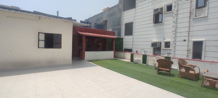 Exterior View, smart-lane 5 Bedroom 175 Sq.Mt. Builder Floor In Niti Khand Ghaziabad 8702463