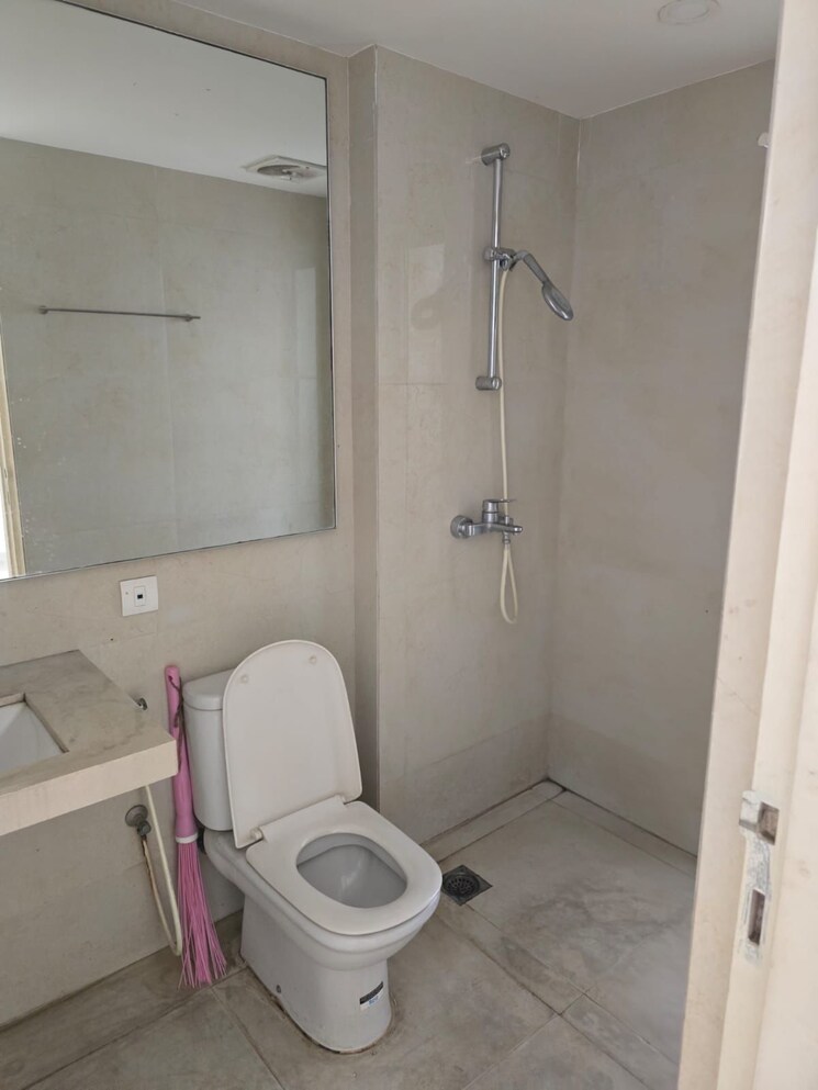 Bathroom, hiranandani-fedora 1 Bedroom 650 Sq.Ft. Apartment In Ghodbunder Road Thane 8702460