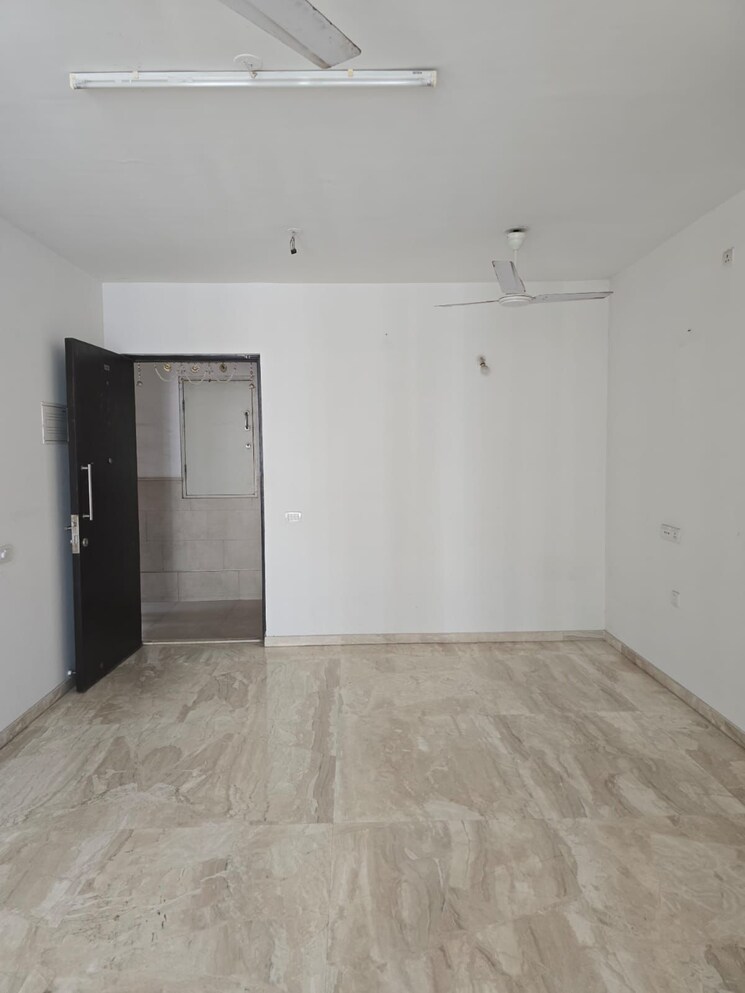 Room, hiranandani-fedora 1 Bedroom 650 Sq.Ft. Apartment In Ghodbunder Road Thane 8702460