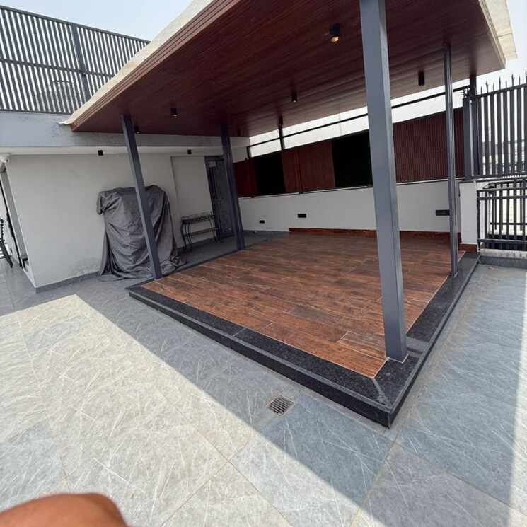 Terrace, ansal-api-versalia 4 Bedroom 3333 Sq.Ft. Apartment In Sector 67a Gurgaon 8702507