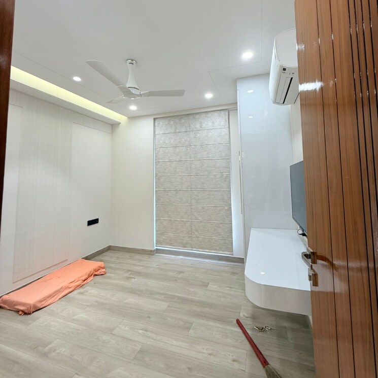 Room, ansal-api-versalia 4 Bedroom 3333 Sq.Ft. Apartment In Sector 67a Gurgaon 8702507