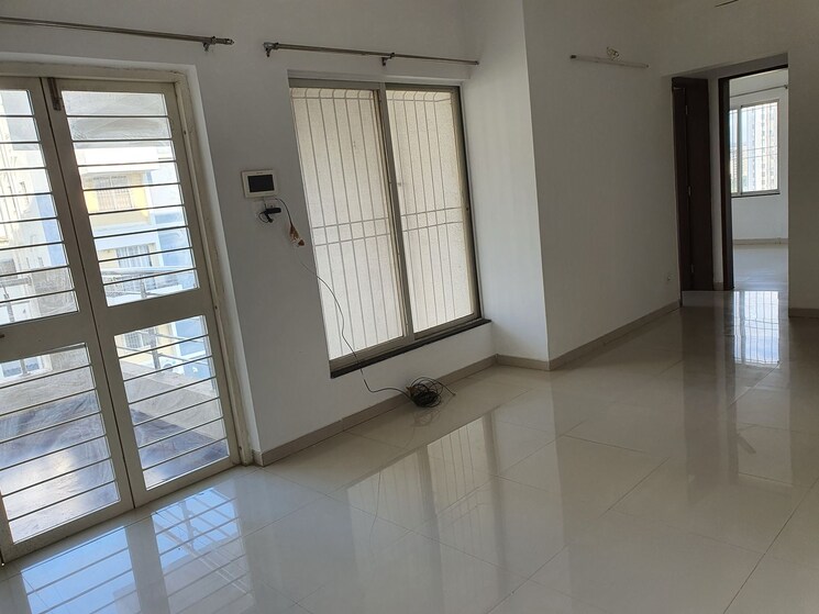 Balcony, mantra-99-riverfront 3 Bedroom 939 Sq.Ft. Apartment In Baner Pune 8702497