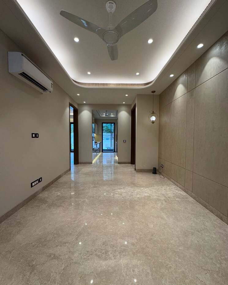 undefined, bptp-amstoria-country-floor 3 Bedroom 2700 Sq.Ft. Builder Floor In Sector 102 Gurgaon 8702515