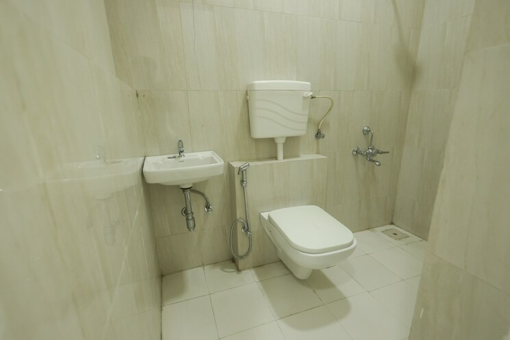 Bathroom, puranik-rumah-bali 2 Bedroom 557 Sq.Ft. Apartment In Ghodbunder Road Thane 8702509