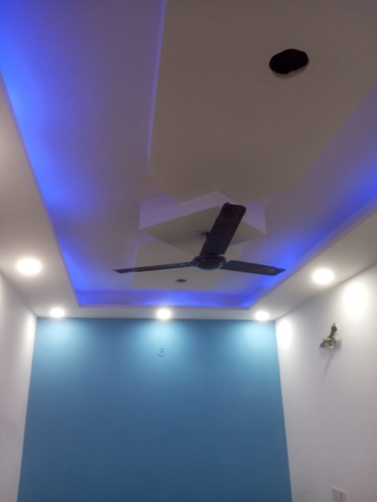 undefined, burari 2 Bedroom 60 Sq.Yd. Builder Floor In Burari Delhi 8702537