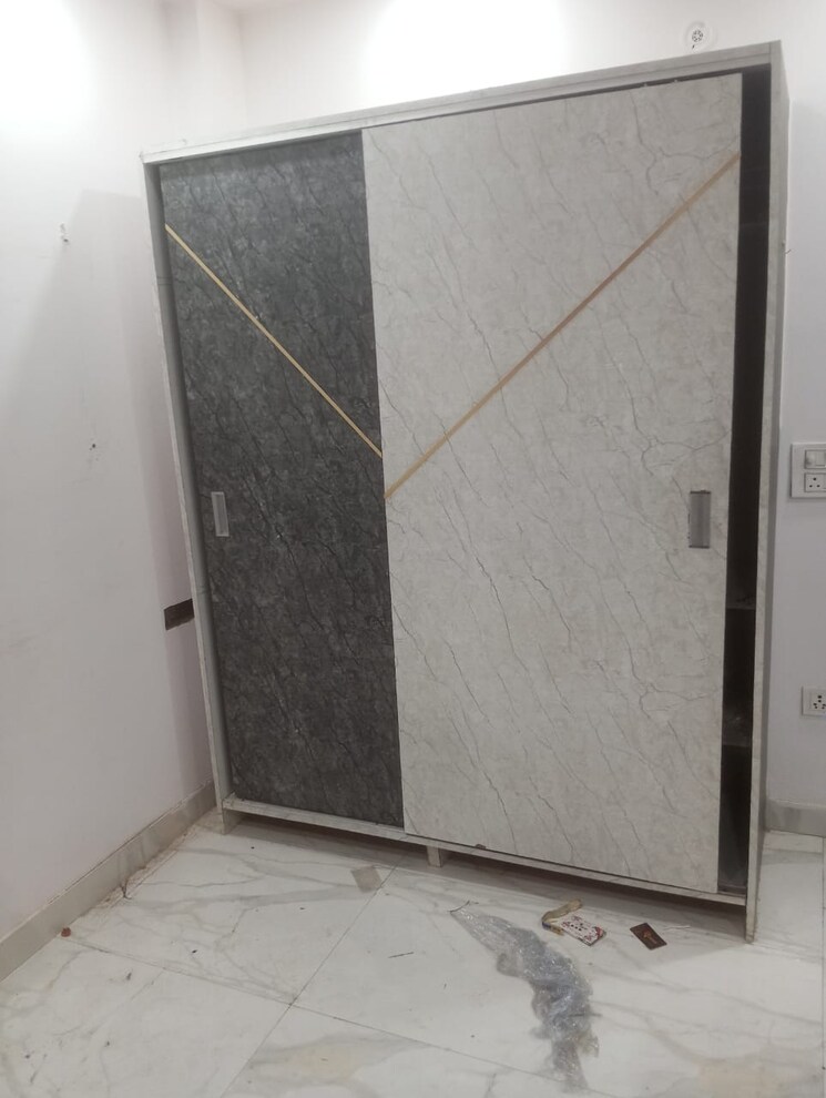 Balcony, burari 2 Bedroom 60 Sq.Yd. Builder Floor In Burari Delhi 8702537