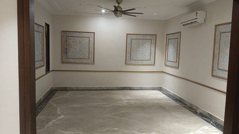 Room, unitech-arcadia 4 Bedroom 3700 Sq.Ft. Builder Floor In South City 2 Gurgaon 8702586