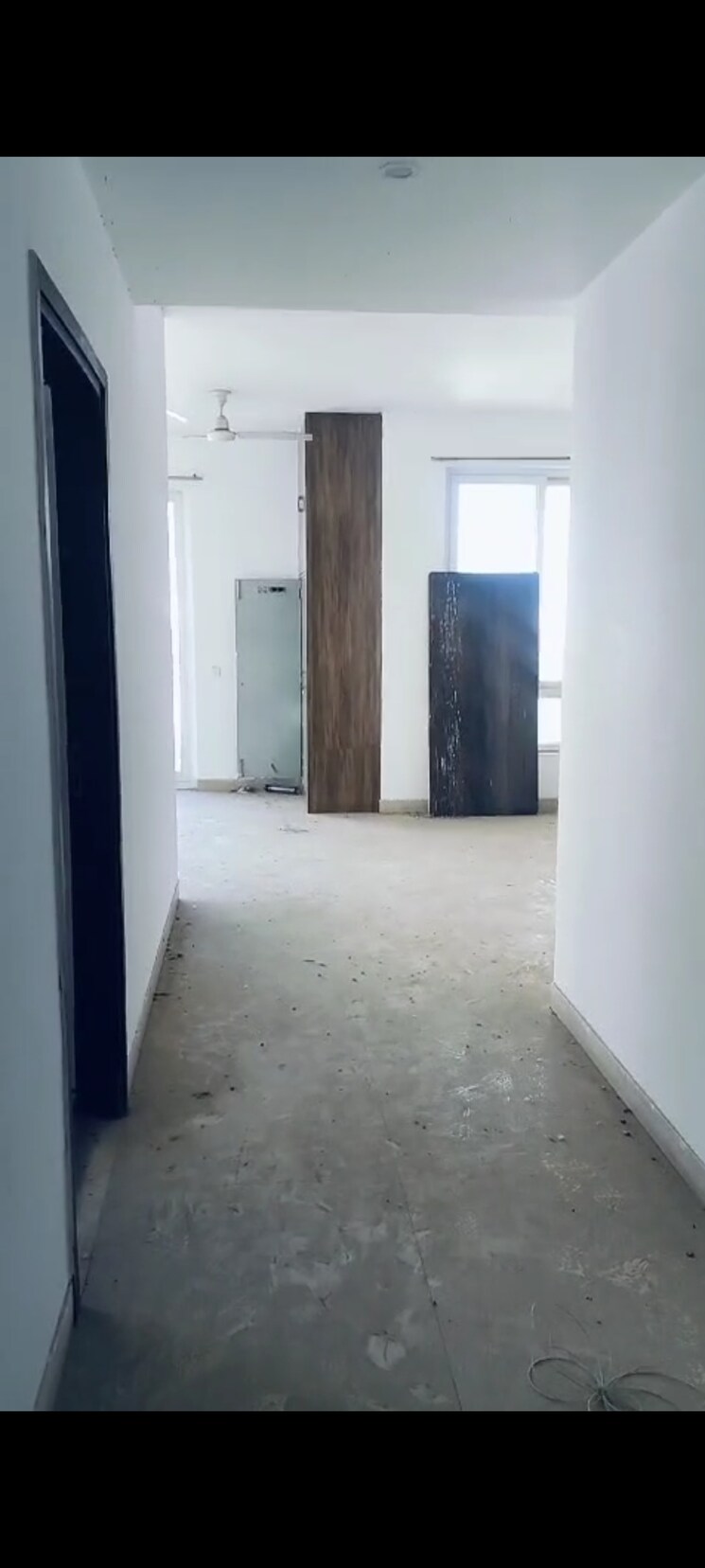 Room, puri-emerald-bay 3.5 Bedroom 2450 Sq.Ft. Apartment In Sector 104 Gurgaon 8702599