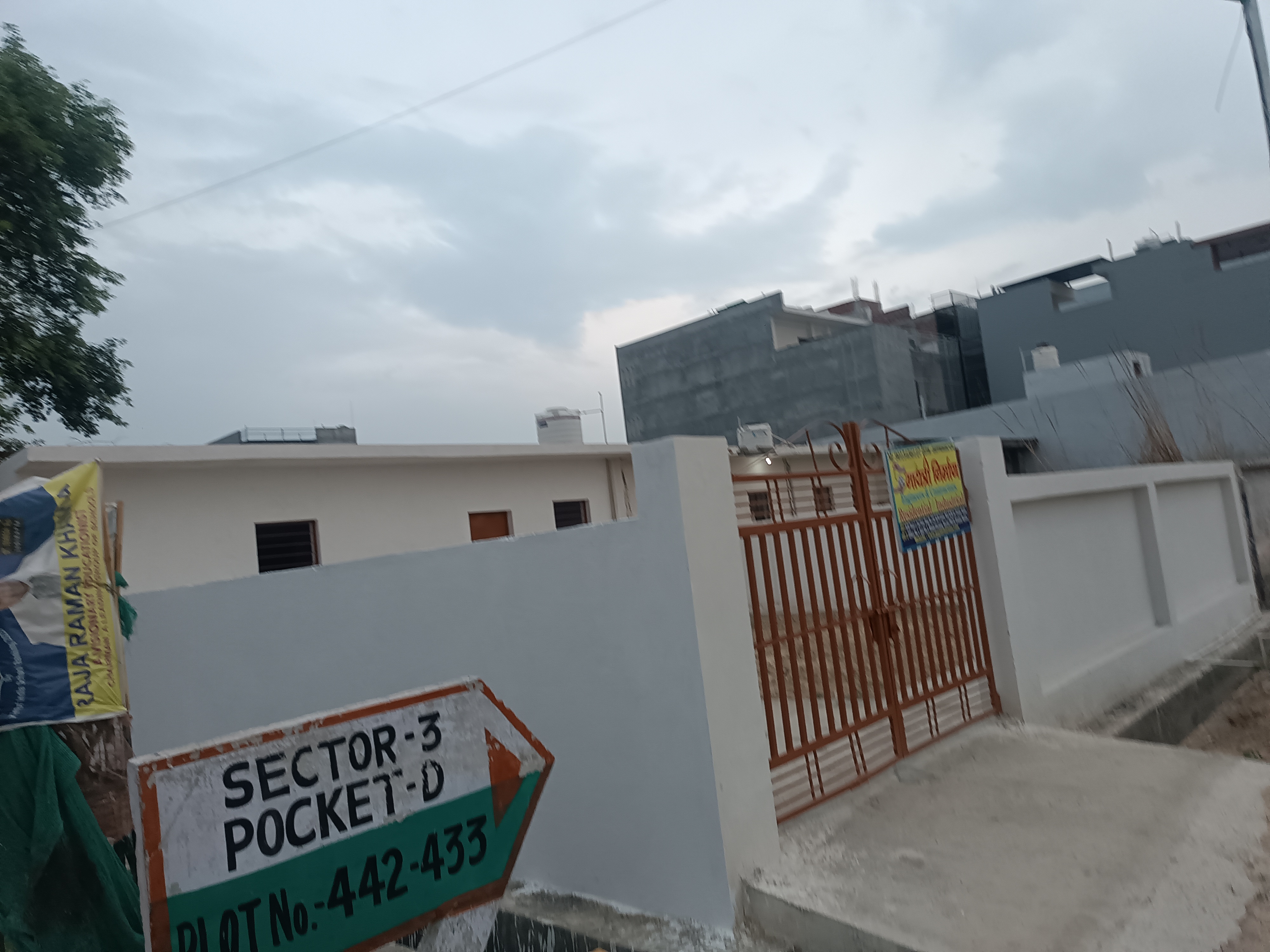 2 BHK Independent House For Rent in Prime City Greater Noida