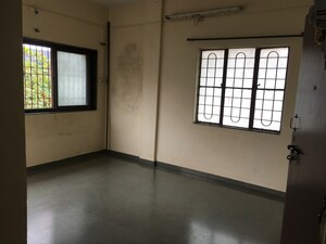 Room in 2 BHK Apartment at Kothrud – for Sale