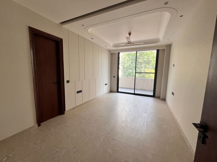 Room, bptp-amstoria-country-floor 3 Bedroom 2700 Sq.Ft. Builder Floor In Sector 102 Gurgaon 8702611