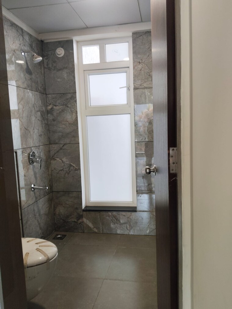 Bathroom, sahyadri-plumeria 3 Bedroom 993 Sq.Ft. Apartment In Moshi Pune 8702656