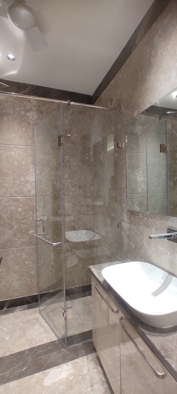 Bathroom in 3 BHK Apartment at Veera Safdarjung Enclave, Safdarjung Enclave – for Sale