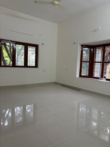 Room in 3 BHK Apartment at Kiran Sparsh, Baner – for Rent