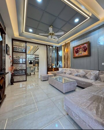 Living Room in 3.5 BHK Builder Floor at Sector 35 – for Sale