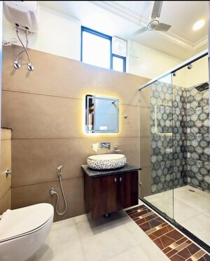 Bathroom in 3.5 BHK Builder Floor at Sector 35 – for Sale