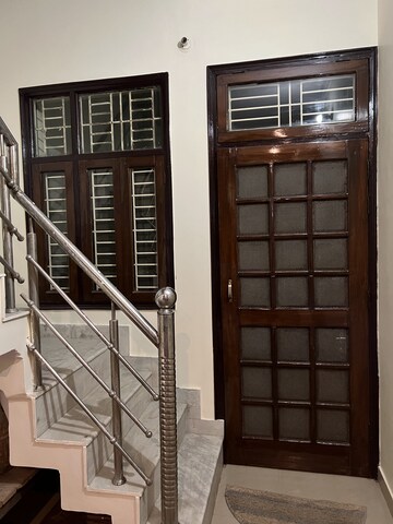 Staircase in 2 BHK Independent House at Gomti Nagar – for Rent