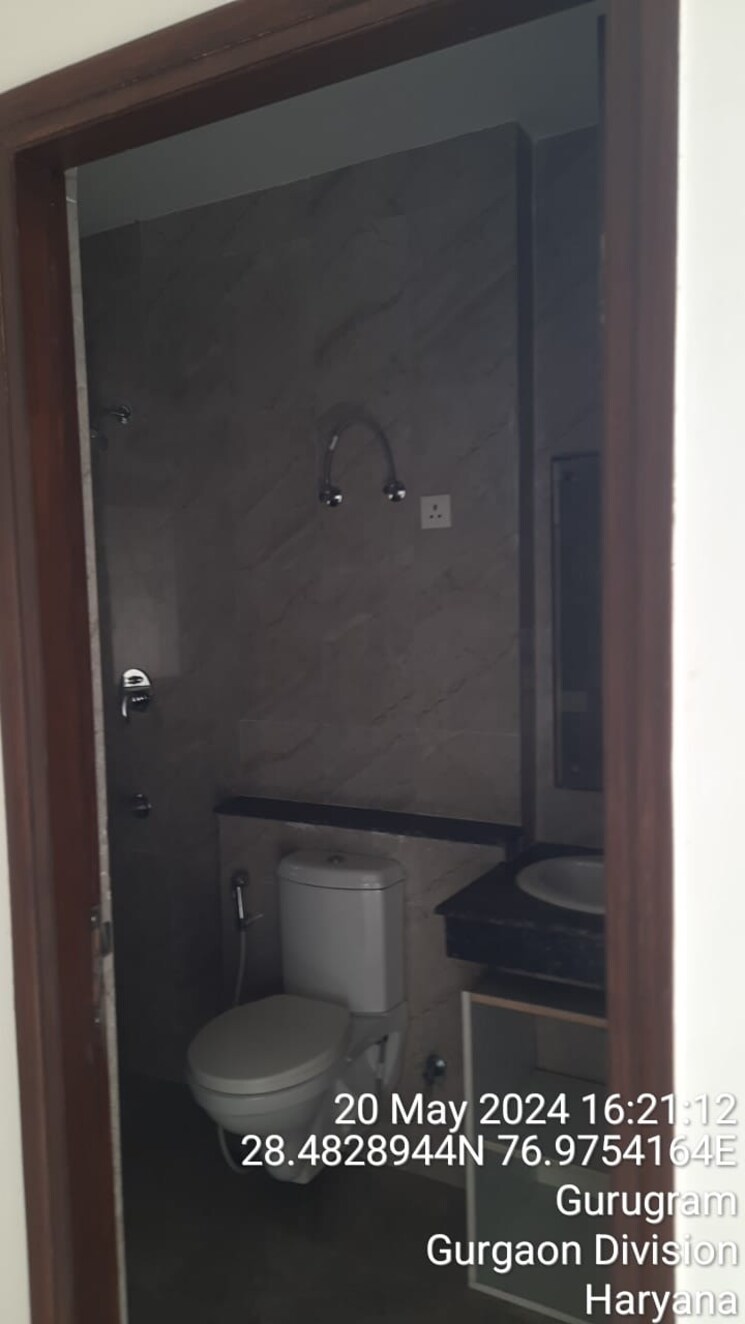 Bathroom, adani-oyster-platinum-tower 4 Bedroom 3198 Sq.Ft. Apartment In Sector 102 Gurgaon 8702673