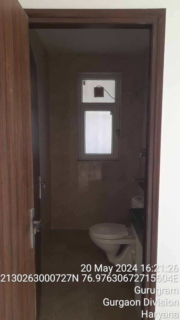 Bathroom, adani-oyster-platinum-tower 4 Bedroom 3198 Sq.Ft. Apartment In Sector 102 Gurgaon 8702673
