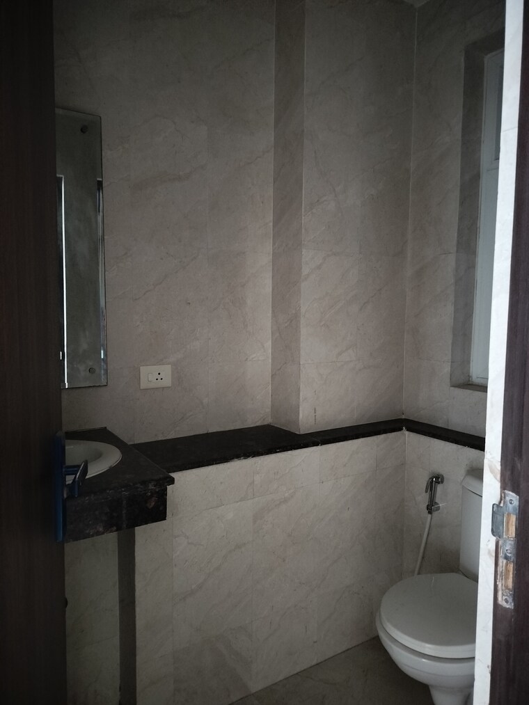 Bathroom, adani-oyster-platinum-tower 4 Bedroom 3198 Sq.Ft. Apartment In Sector 102 Gurgaon 8702673