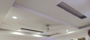 1 RK Builder Floor For Rent in Shri Vinayaka Beta Plaza, Beta I Greater Noida